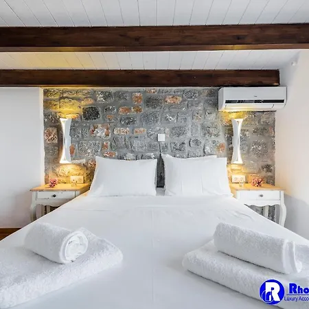 Lindos Seastone Villa