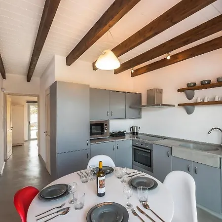 Lindos Seastone Villas