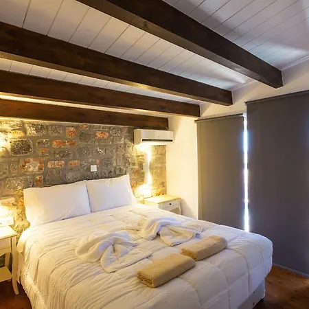 Lindos Seastone Villas
