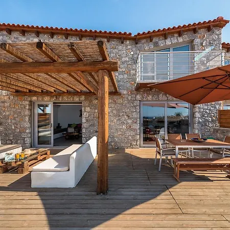 Lindos Seastone Villas